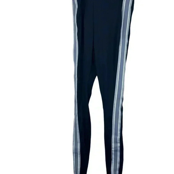 Fabletics black with gray stripe work out pants size large - Picture 2 of 8